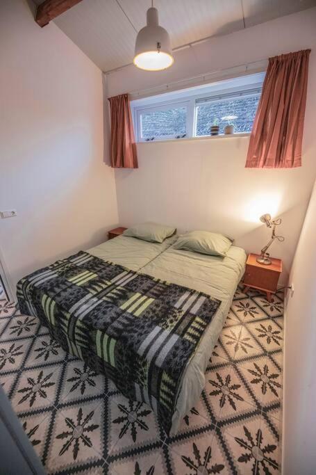 'T Pekelhuis - Vakantiehuisje Op Boerderij Huize Blokland Hem Экстерьер фото